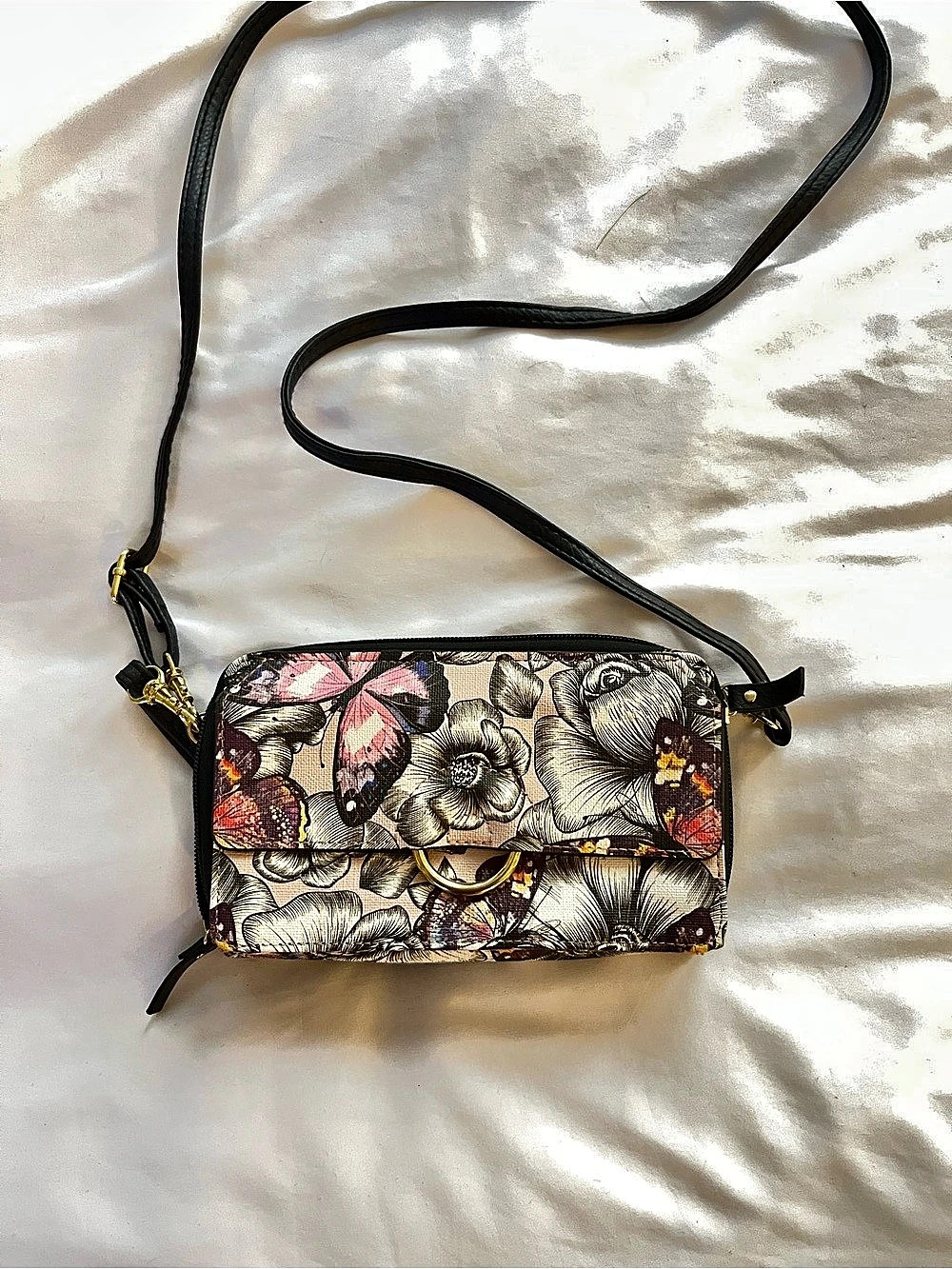 Floral butterfly crossbody wallet bag